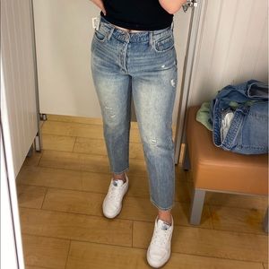 Lucky Brand | “Drew” High Rise Mom Jean